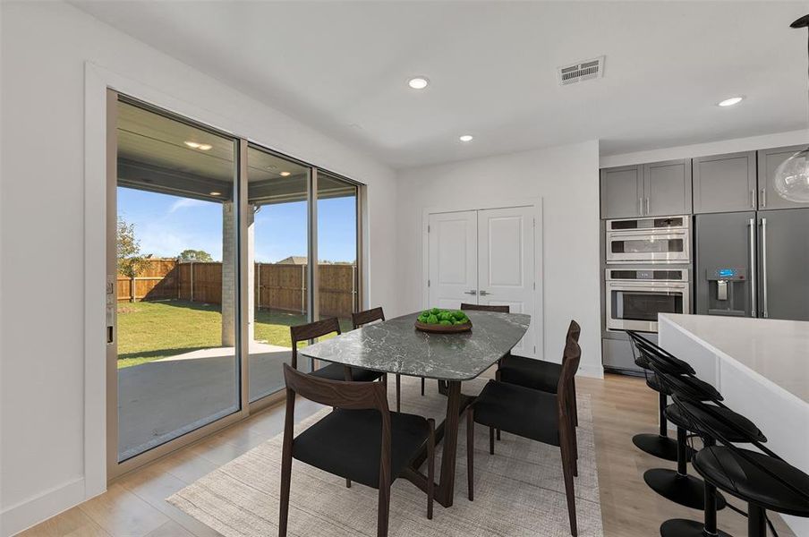 Furnished interior view inside a new home in Heritage Ranch, Sherman (Image 18). Furnished interior view inside a new home in Heritage Ranch, Sherman (Image 18).