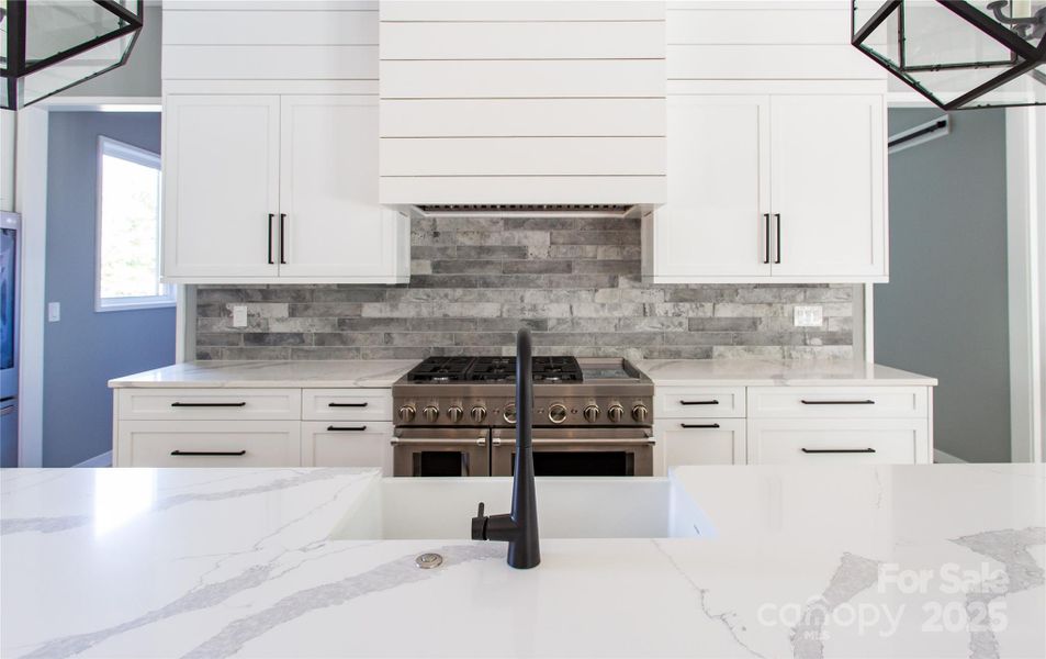 Close-up of interior finishes inside a home in , Waxhaw (Image 20). Close-up of interior finishes inside a home in , Waxhaw (Image 20).