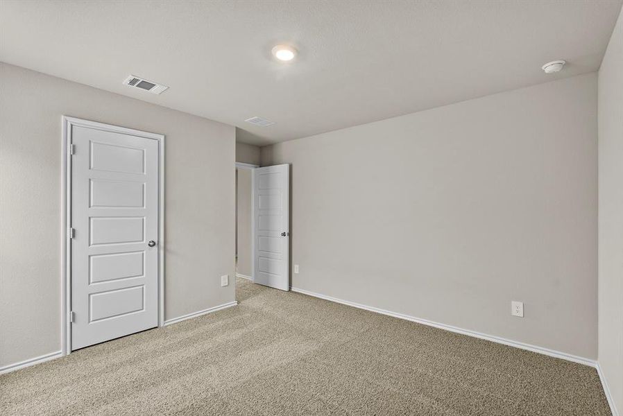Spacious, unfurnished interior of a new home in , Fort Worth (Image 20). Spacious, unfurnished interior of a new home in , Fort Worth (Image 20).