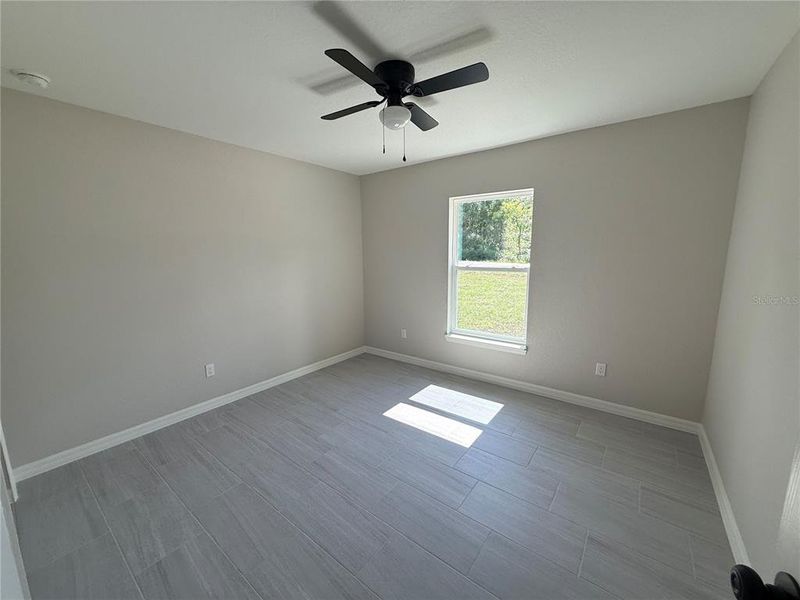 Spacious, unfurnished interior of a new home in , Summerfield (Image 10).