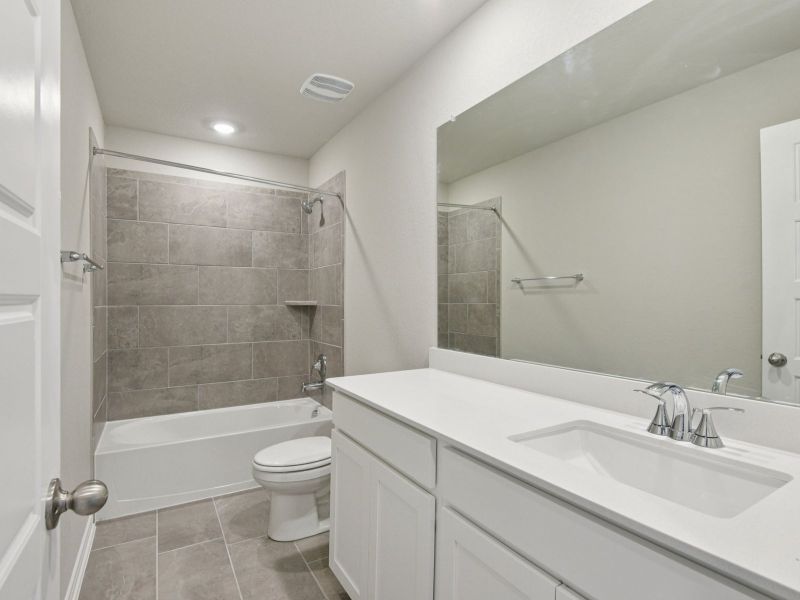 Furnished interior view inside a new home in Catalina, Converse (Image 11).