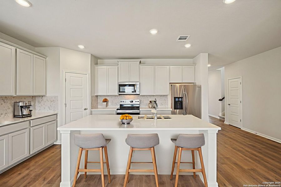 Furnished interior view inside a new home in Sagebrooke - Premier Series, San Antonio (Image 17). Furnished interior view inside a new home in Sagebrooke - Premier Series, San Antonio (Image 17).