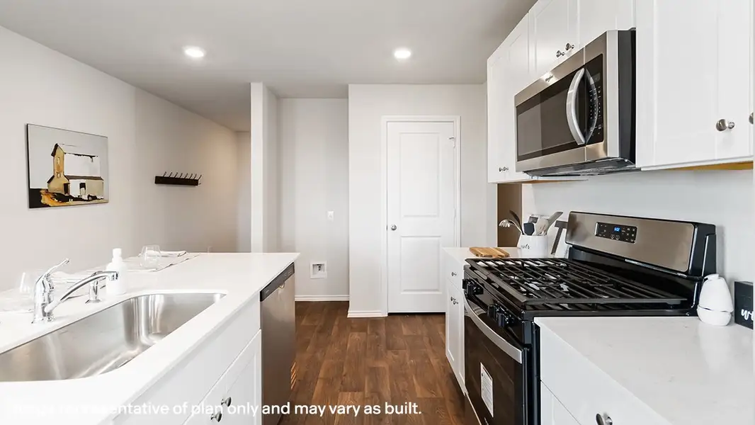 Furnished interior view inside a new home in Pecan Creek, Temple (Image 4). Furnished interior view inside a new home in Pecan Creek, Temple (Image 4).