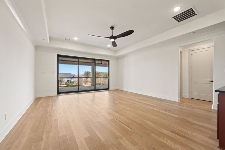 Spacious, unfurnished interior of a new home in Montclair, Prosper (Image 42). Spacious, unfurnished interior of a new home in Montclair, Prosper (Image 42).
