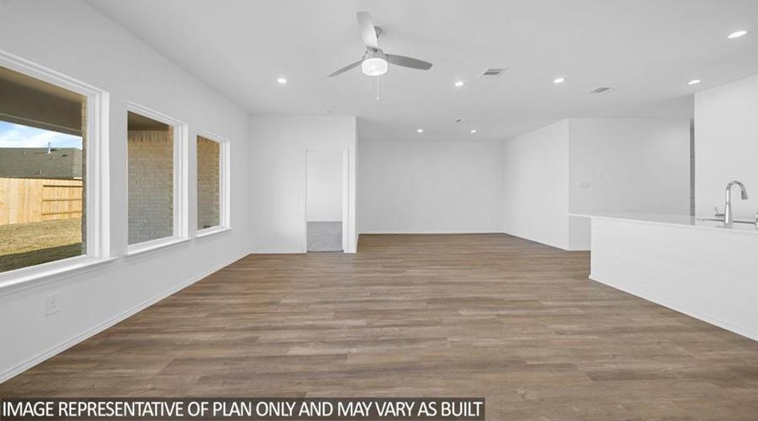 Spacious, unfurnished interior of a new home in Newport Pointe, Crosby (Image 7).