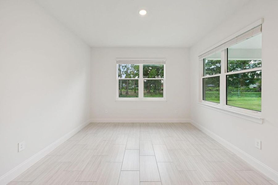 5649 Hampton Park Circle - 001 (12)