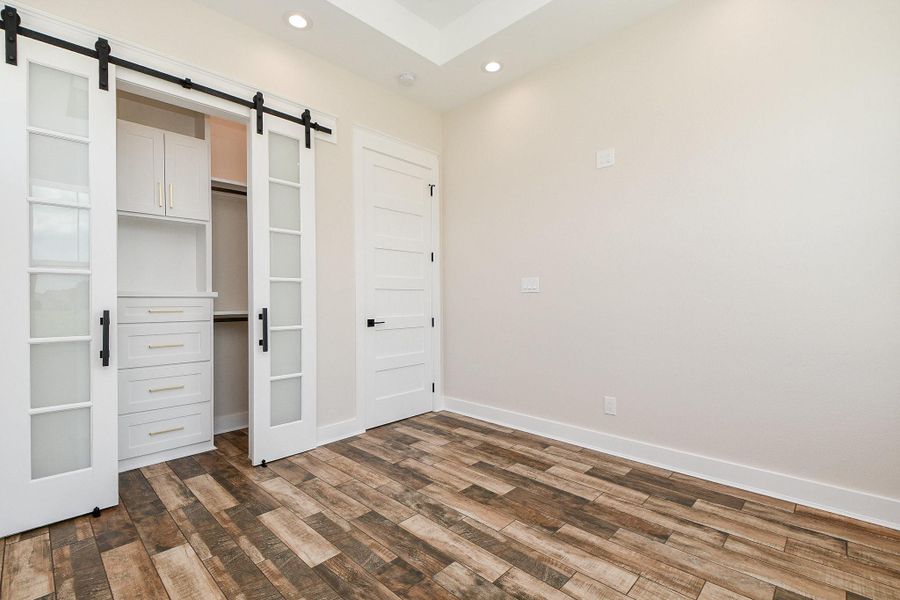 Spacious, unfurnished interior of a new home in , Palacios (Image 31). Spacious, unfurnished interior of a new home in , Palacios (Image 31).