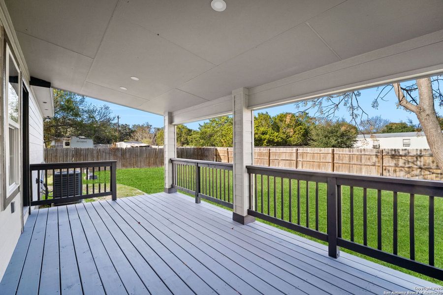 Exterior details and patio area of a home in , Bandera (Image 21).