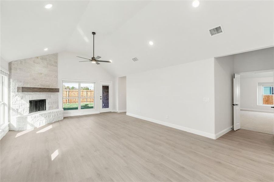 Spacious, unfurnished interior of a new home in West Crossing, Anna (Image 20). Spacious, unfurnished interior of a new home in West Crossing, Anna (Image 20).