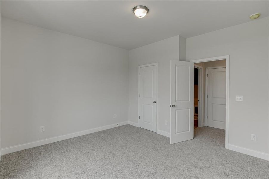 Spacious, unfurnished interior of a new home in , Sugar Hill (Image 29).