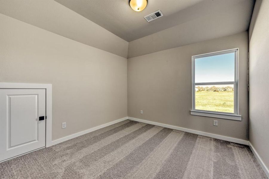 Spacious, unfurnished interior of a new home in Wellington, Fort Worth (Image 27). Spacious, unfurnished interior of a new home in Wellington, Fort Worth (Image 27).