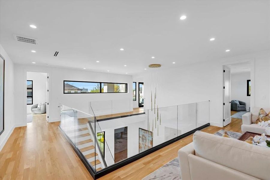 Furnished interior view inside a new home in , Dallas (Image 17).