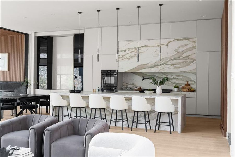 Image 97 of a home in .