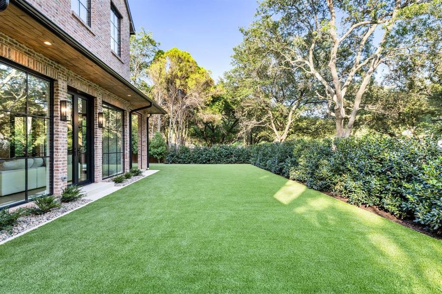 Image 36 of a home in . Image 36 of a home in .