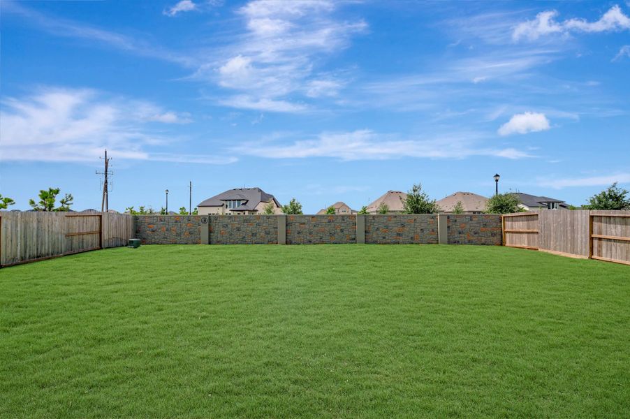 Exterior details and patio area of a home in Jordan Ranch - Premier Collection, Fulshear (Image 3).
