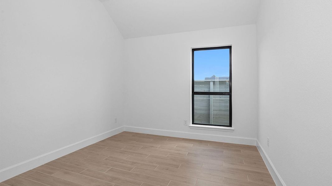 Spacious, unfurnished interior of a new home in Legacy, League City (Image 12).