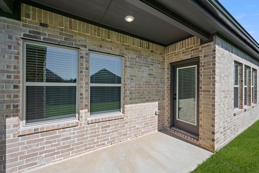 226 Maybank- Patio-1 226 Maybank- Patio-1