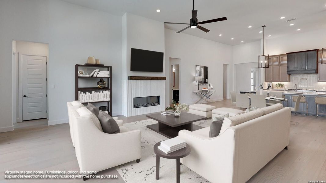 Furnished interior view inside a new home in George's Ranch, Boerne (Image 10).