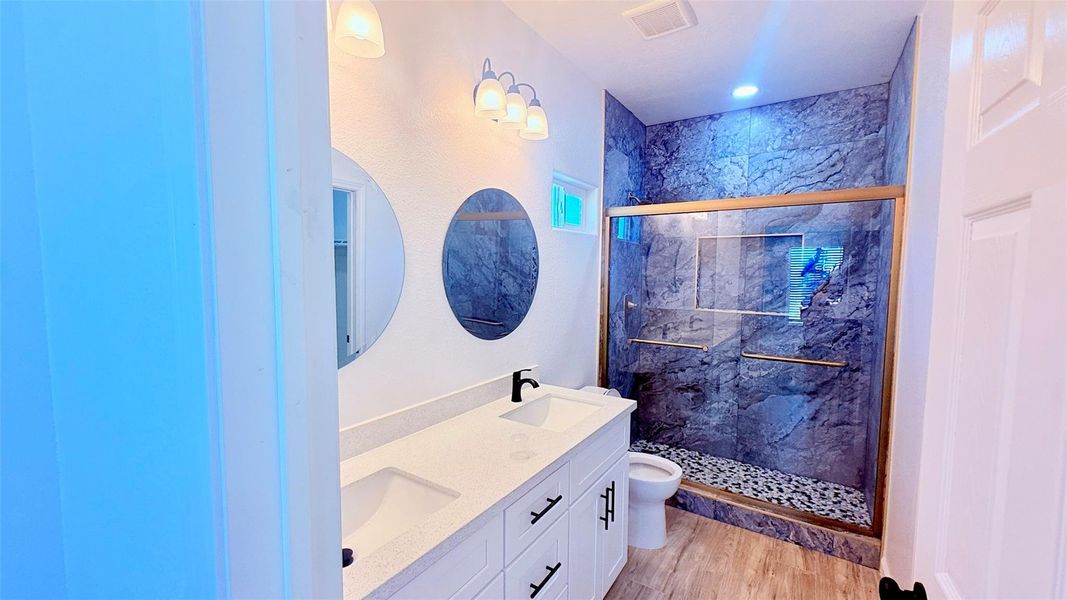 Furnished interior view inside a new home in , Cleveland (Image 5).
