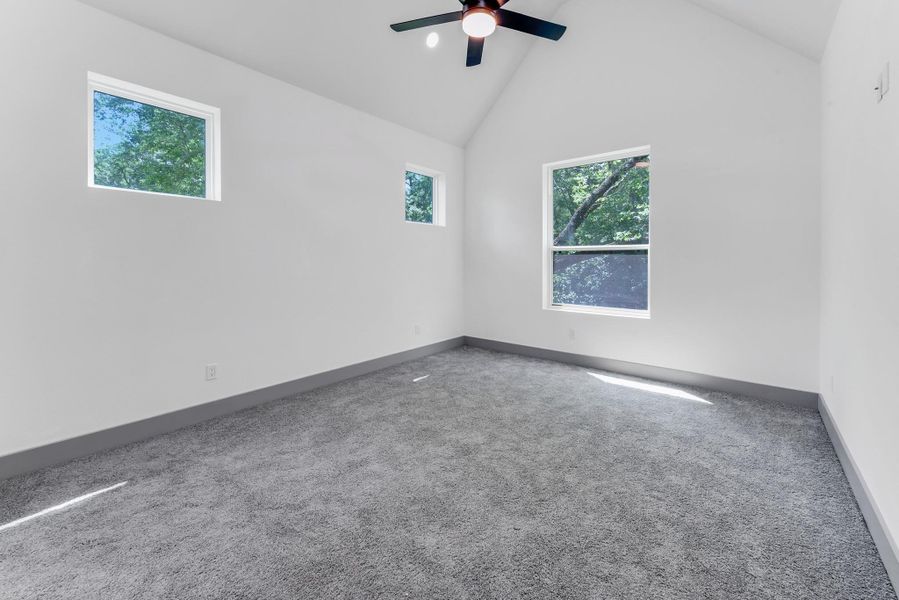 Spacious, unfurnished interior of a new home in , Coldspring (Image 12).
