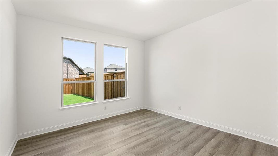 05. 776 Tawny Turn - Study 05. 776 Tawny Turn - Study