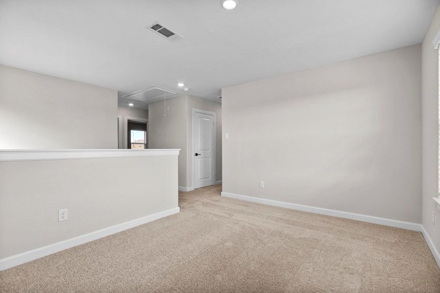 Spacious, unfurnished interior of a new home in Emberly, Beasley (Image 9).