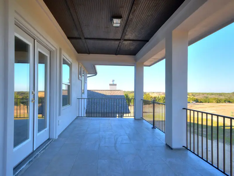 Representative exterior details of a home built from the Santa Barbara II by Giddens Homes in Scofield Farms Estates, Georgetown (Image 39).