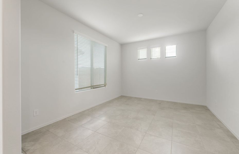 Spacious, unfurnished interior of a new home in Sun City Anthem at Merrill Ranch, Florence (Image 23). Spacious, unfurnished interior of a new home in Sun City Anthem at Merrill Ranch, Florence (Image 23).
