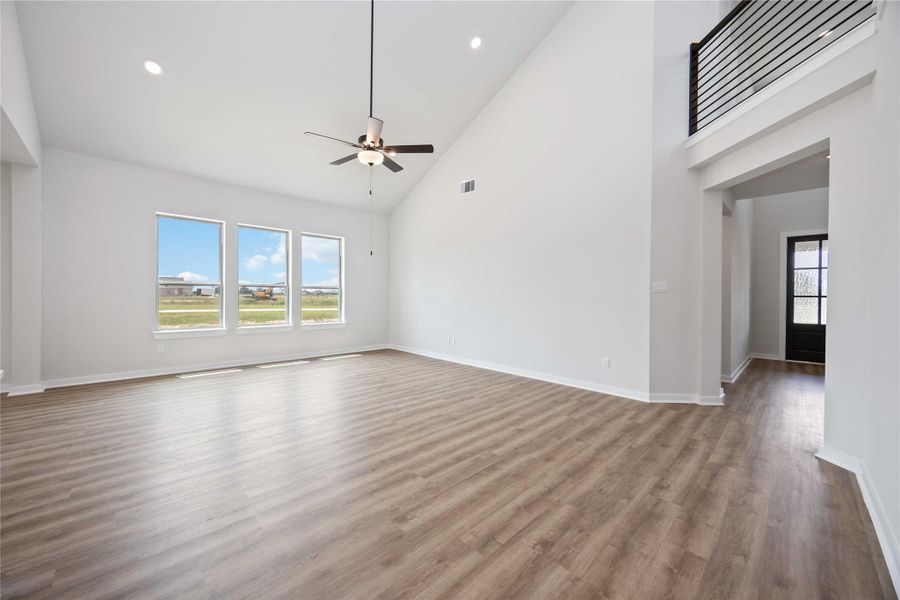 Spacious, unfurnished interior of a new home in , Sealy (Image 19).
