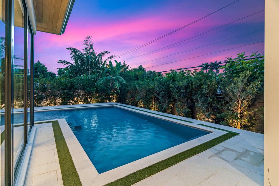 Exterior details and patio area of a home in , Fort Lauderdale (Image 4). Exterior details and patio area of a home in , Fort Lauderdale (Image 4).