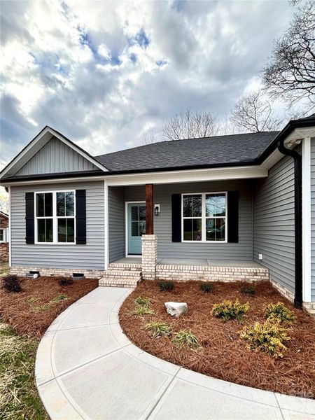 Exterior details and patio area of a home in , Rockwell (Image 3).