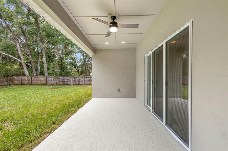 Spacious, unfurnished interior of a new home in , Lake Helen (Image 29).