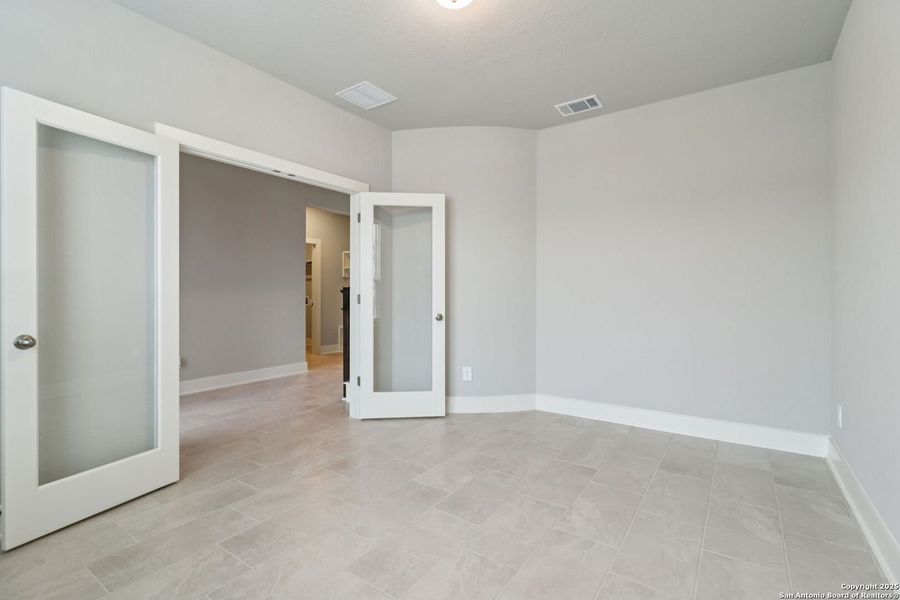 Spacious, unfurnished interior of a new home in Sagebrooke - Classic Series, San Antonio (Image 42). Spacious, unfurnished interior of a new home in Sagebrooke - Classic Series, San Antonio (Image 42).