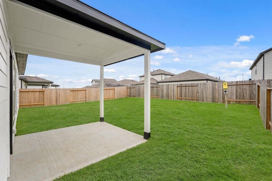 Exterior details and patio area of a home in Paloma at Sanford Farms, Waller (Image 3).