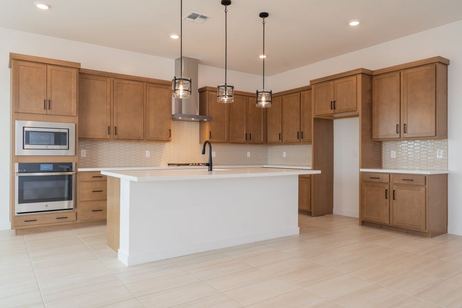 Furnished interior view inside a new home in Abel Ranch, Goodyear (Image 5).