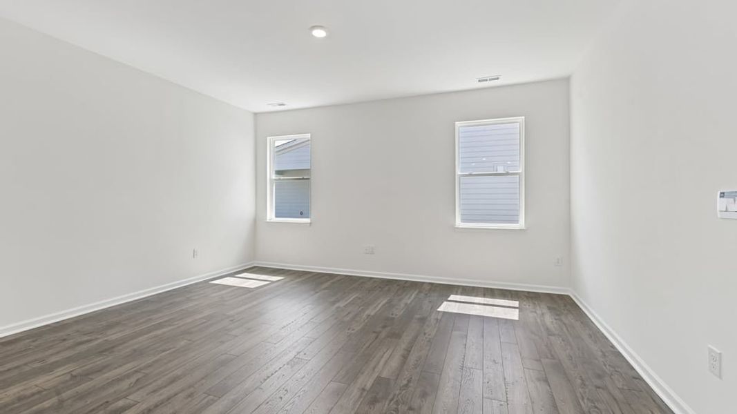 Representative unfurnished interior of a home built from the Calhoun by D.R. Horton in Collins Ridge, Hillsborough (Image 31).