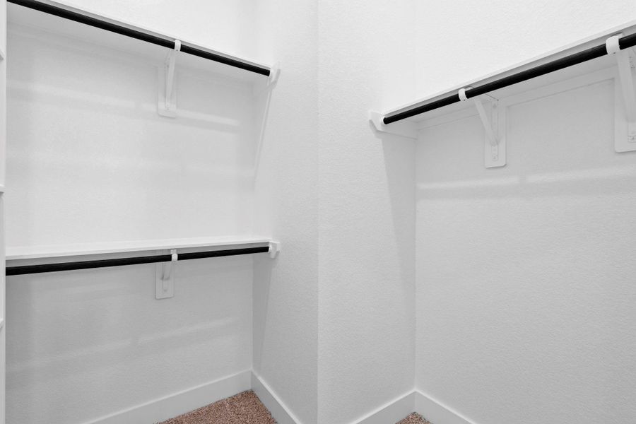 Spacious, unfurnished interior of a new home in Wildrye, Waller (Image 25).