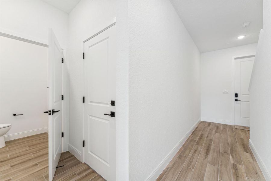 Spacious, unfurnished interior of a new home in Salerno Reserve Townhomes, Stuart (Image 14).