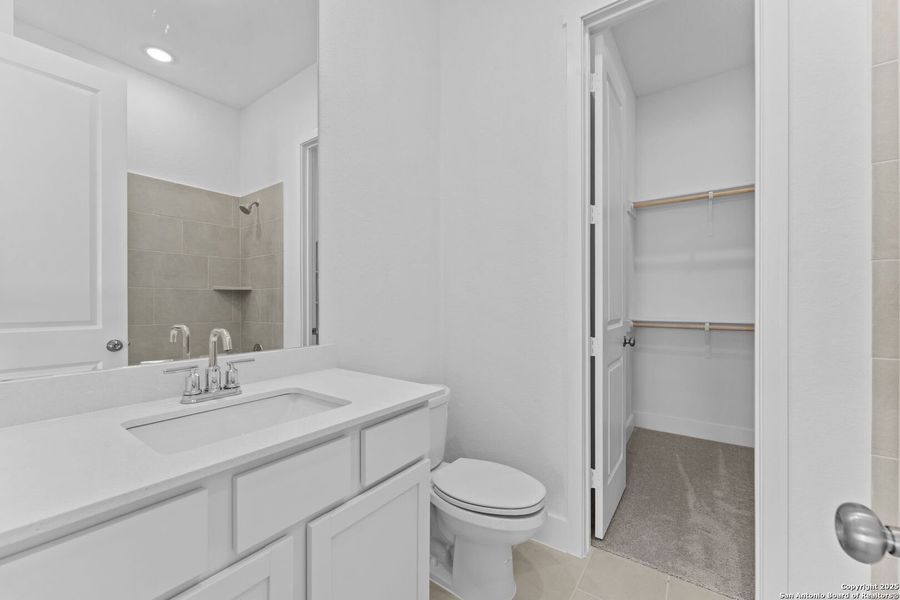 Furnished interior view inside a new home in , New Braunfels (Image 11). Furnished interior view inside a new home in , New Braunfels (Image 11).