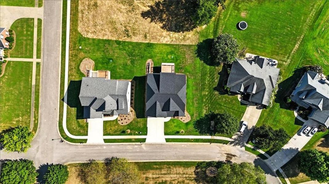 Image 48 of a home in . Image 48 of a home in .