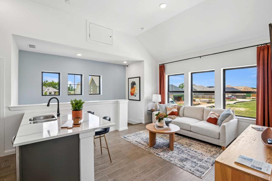 The Crowson - Above Garage Retreat The Crowson - Above Garage Retreat