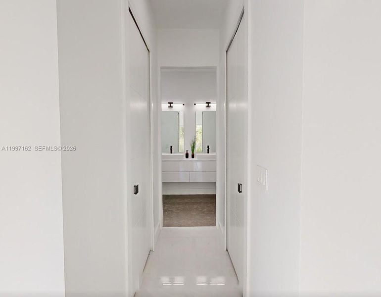 Spacious, unfurnished interior of a new home in , Naples (Image 44).