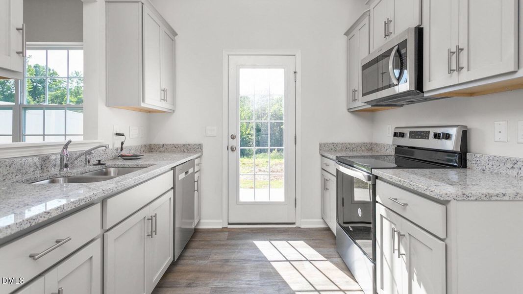 5127 Henley Ridge Drive-10