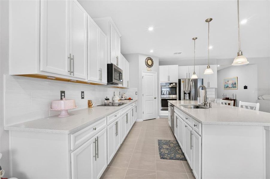 Furnished interior view inside a new home in , Ocala (Image 39).