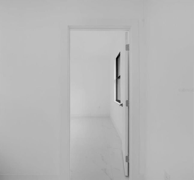 Spacious, unfurnished interior of a new home in , Lehigh Acres (Image 34).