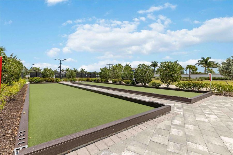 Community amenities in , Port Charlotte (Image 57).