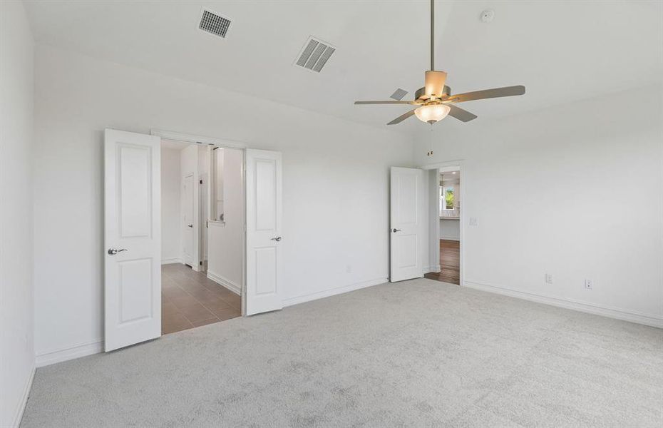Spacious primary suite