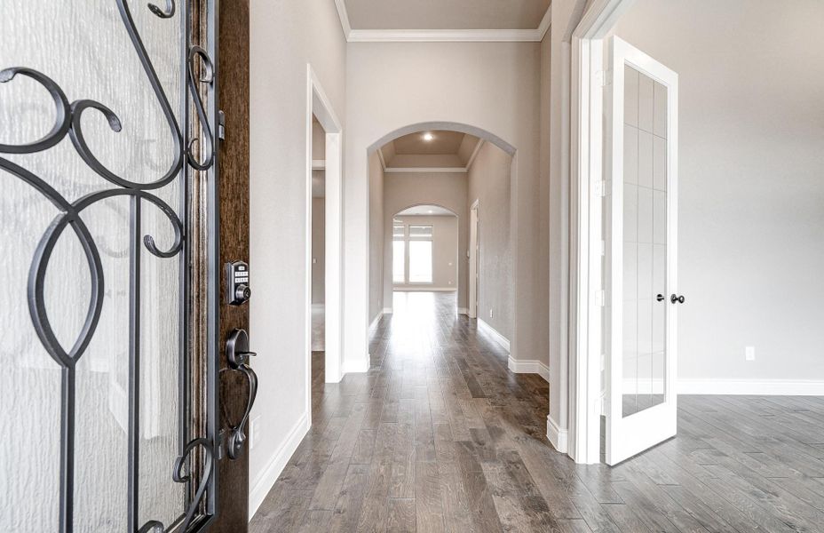 Spacious, unfurnished interior of a new home in The Woodlands Hills 65′, Willis (Image 46).