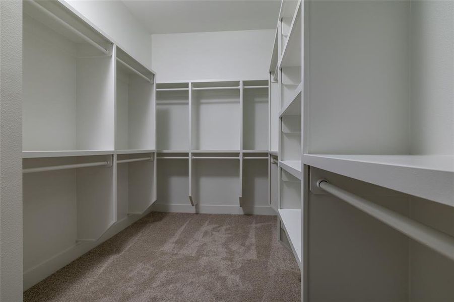 Spacious, unfurnished interior of a new home in , Rockwall (Image 32).