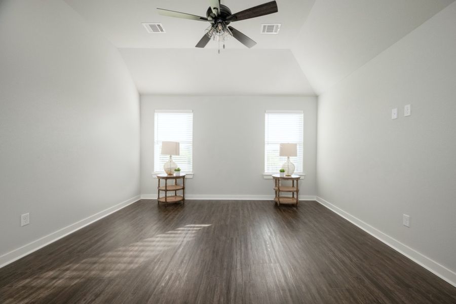 Representative unfurnished interior of a home built from the The Lily by Avonley Homes in Bonham Trace, Bryan (Image 24).